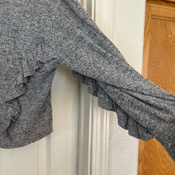 Gray Ruffle Sweater - Picture 3 of 3